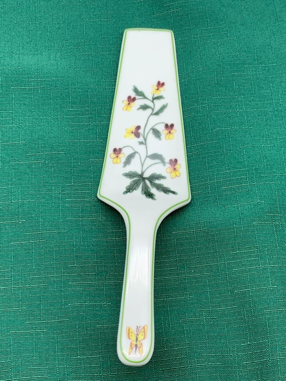 Porcelain White Cake Server with Violets Pattern and Butterfly on Handle